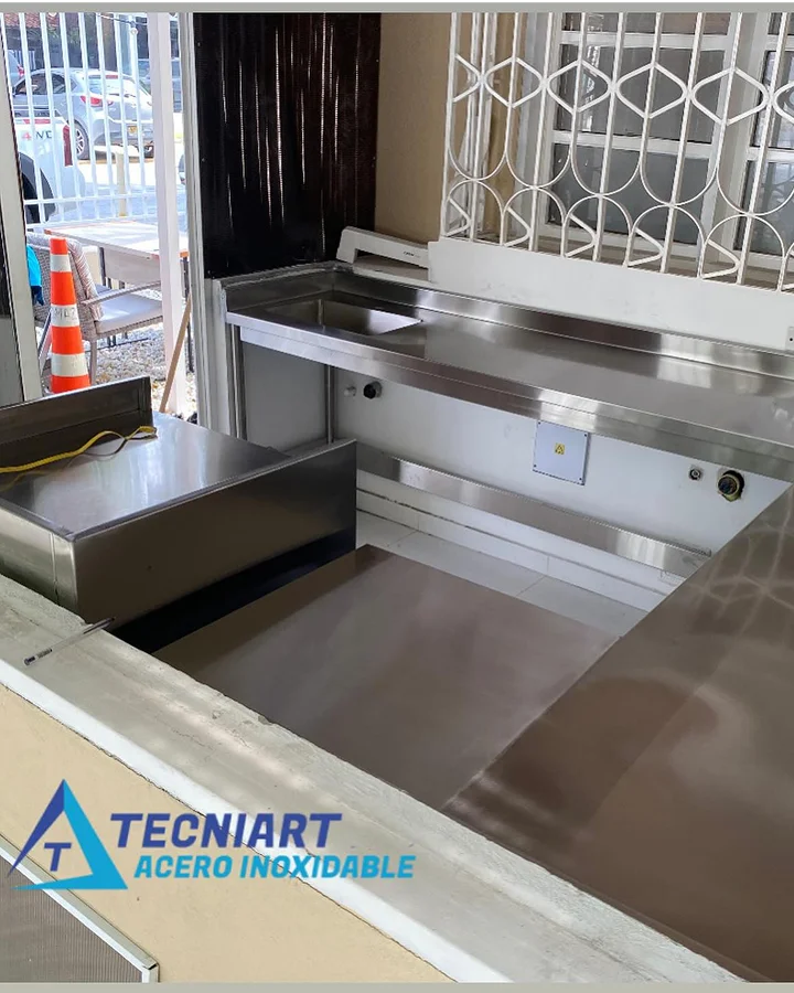 Mesones en acero inoxidable